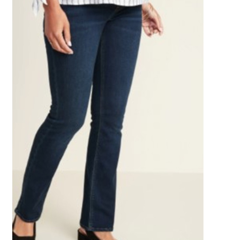 Old Navy Maternity rockstar Demi-boot denim jeans